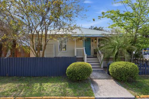 Downtown Historic District House | Weeden Cottage