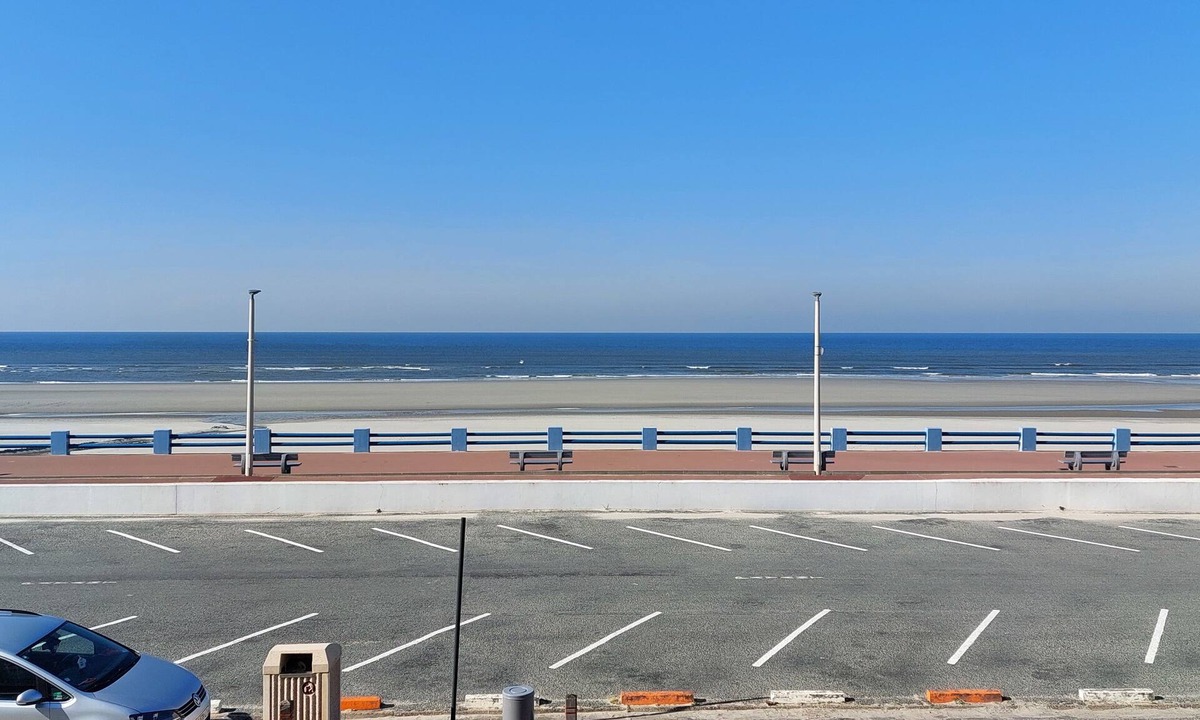 Quend Apartment | WEEKLY rental from SATURDAY to SATURDAY facing the sea QUEND PLAGE LES PINS 80