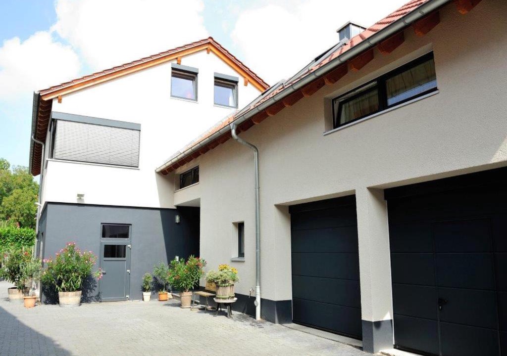 Rossdorf Apartment | Weingut Edling
