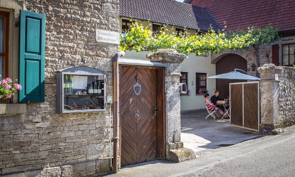 Dettelbach Apartment | Weingut Knauer
