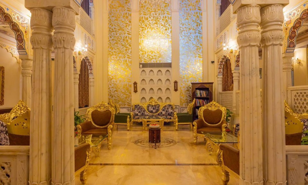 Bani Park Hotel | WelcomHeritage Traditional Haveli