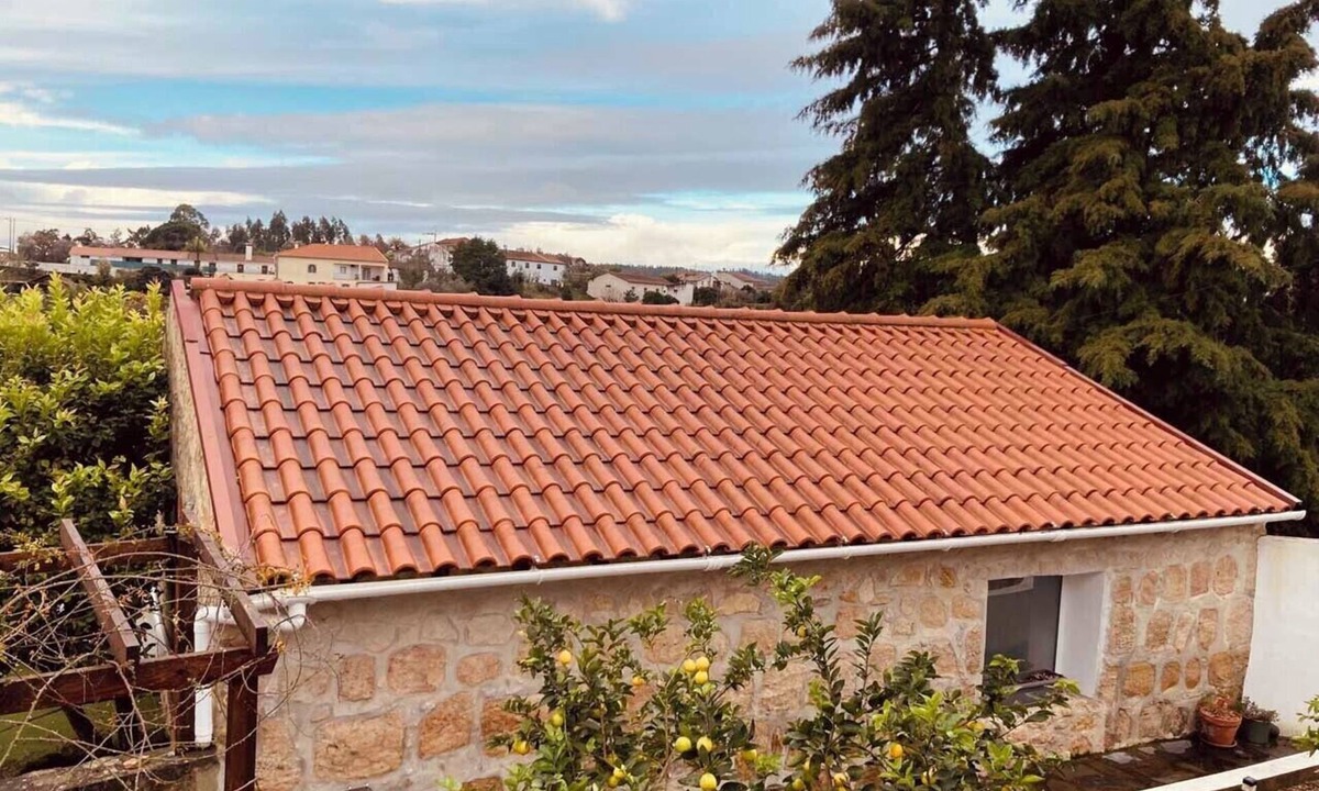 Miranda do Corvo Cottage | Welcoming 2-bedroom cottage in charming Lamas for a relaxing stay