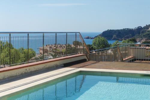 Sant Feliu de Guixols Apartment | WELCS APARTAMENTO 345 PDA con piscina comunitaria