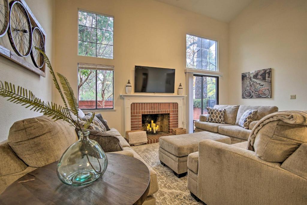 Davis House | Well-Appointed Condo Across Street from UC Davis!