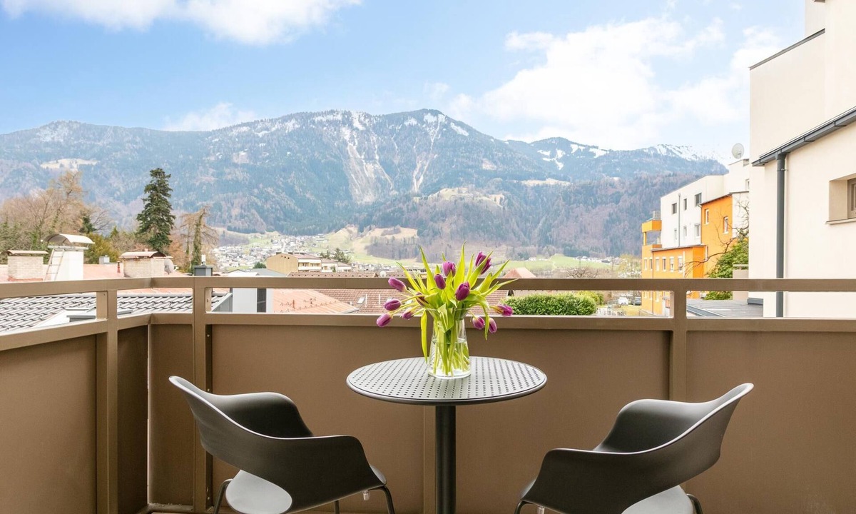 Jenbach Apartment | Well-designed apartment in the centre of Jenbach
