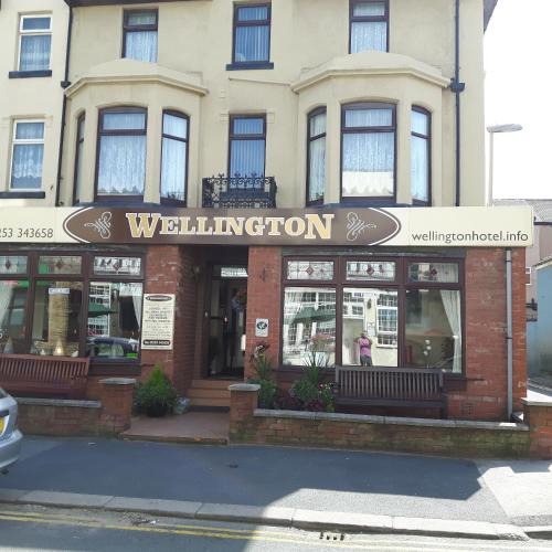 South Shore House | Wellington Hotel