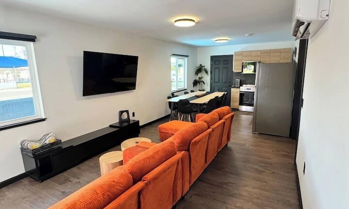Downtown Phoenix House | Wellness&Spa Retreat sleeps 19