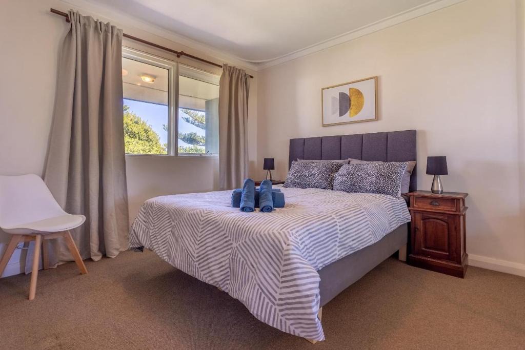 Scarborough Apartment | West Coast Delight Beach 1BR 1 BTH