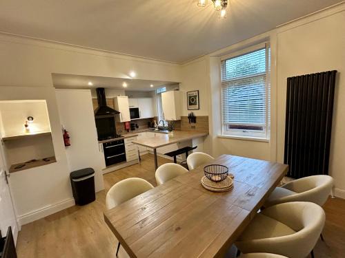 Dumbarton Apartment | West Dunbartonshire Flat, near Loch Lomond
