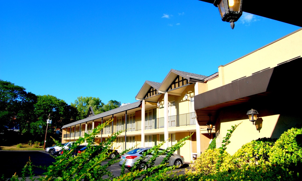 Nyack Hotel | West Gate Inn Nyack