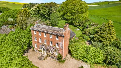 Avebury House | West Kennett House