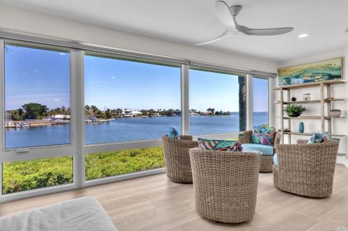 Holmes Beach Apartment | Westbay Point Moorings 274 Home