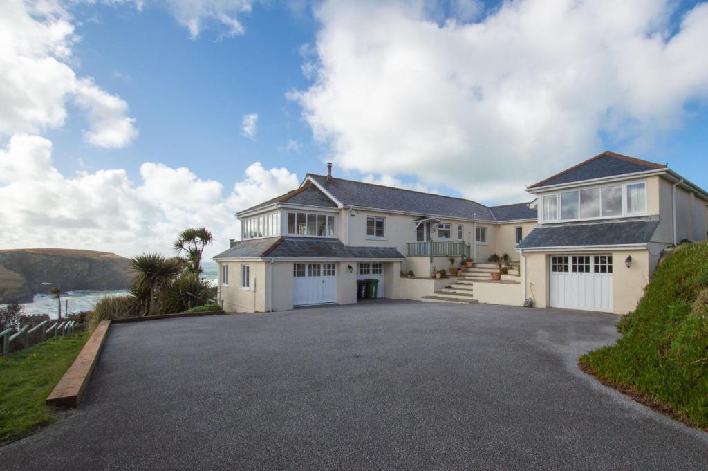 Portreath House | Westerley