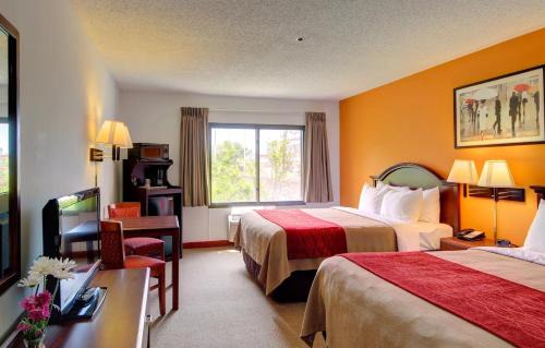 Enid Hotel | Western Inn & Suites