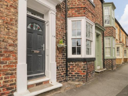 Guisborough House | Westgate
