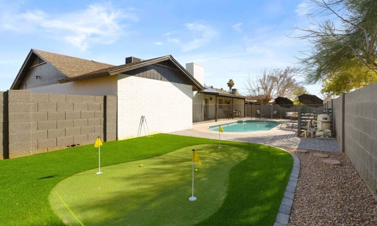 Horizons On Camelback House | Westgate Wonder! With Pool, Putting Green, newly remodeled!