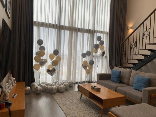 Tay Ho Apartment | Westlake view Duplex Studio
