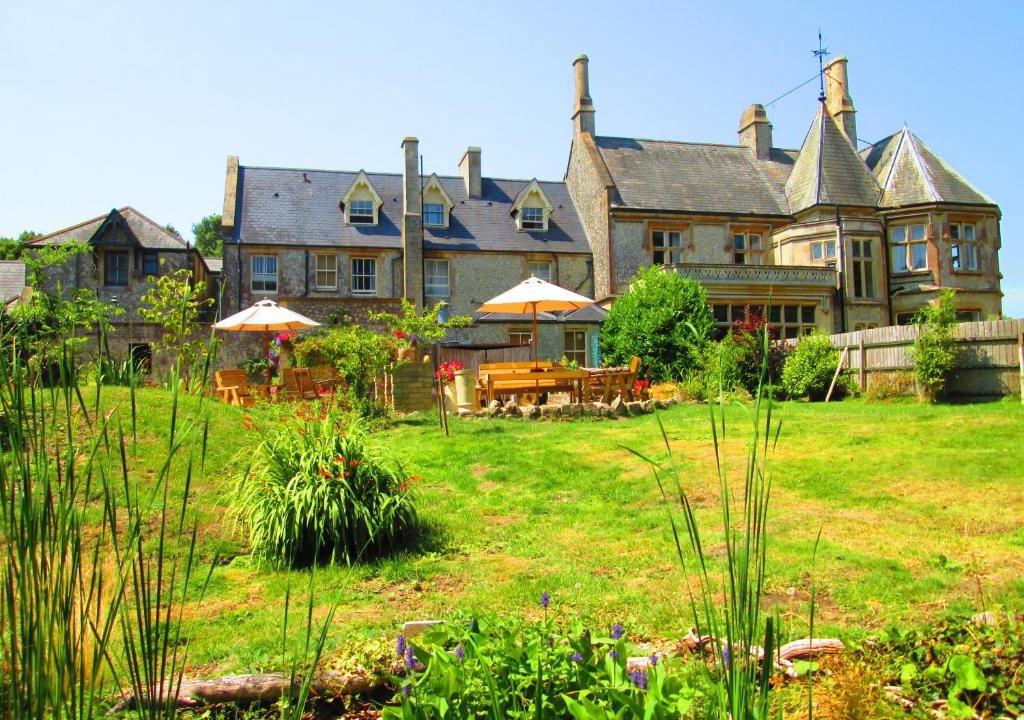 Totland Bay Bed & Breakfast | Weston Manor