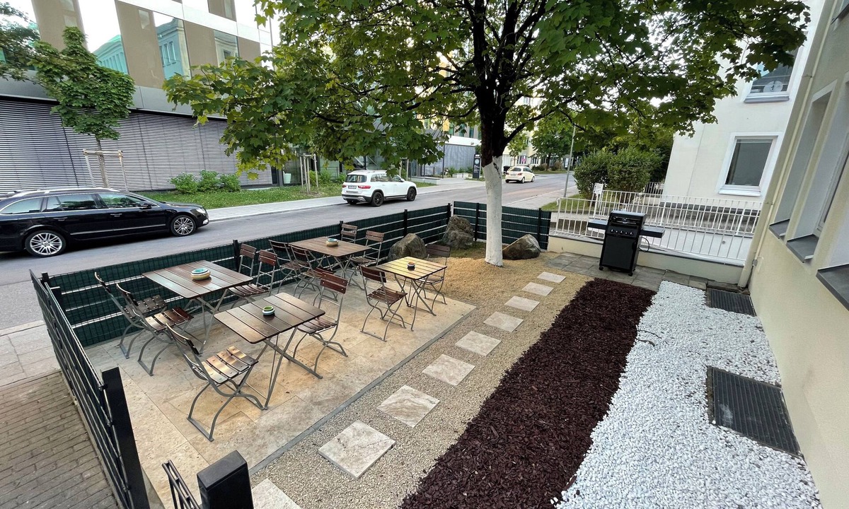 Land in Sonne Apartment | Westpark Living