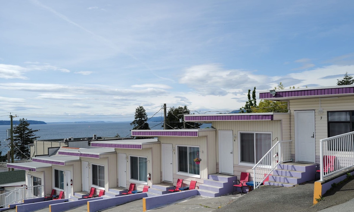 Powell River Hotel | Westview Centre Motel Ltd.