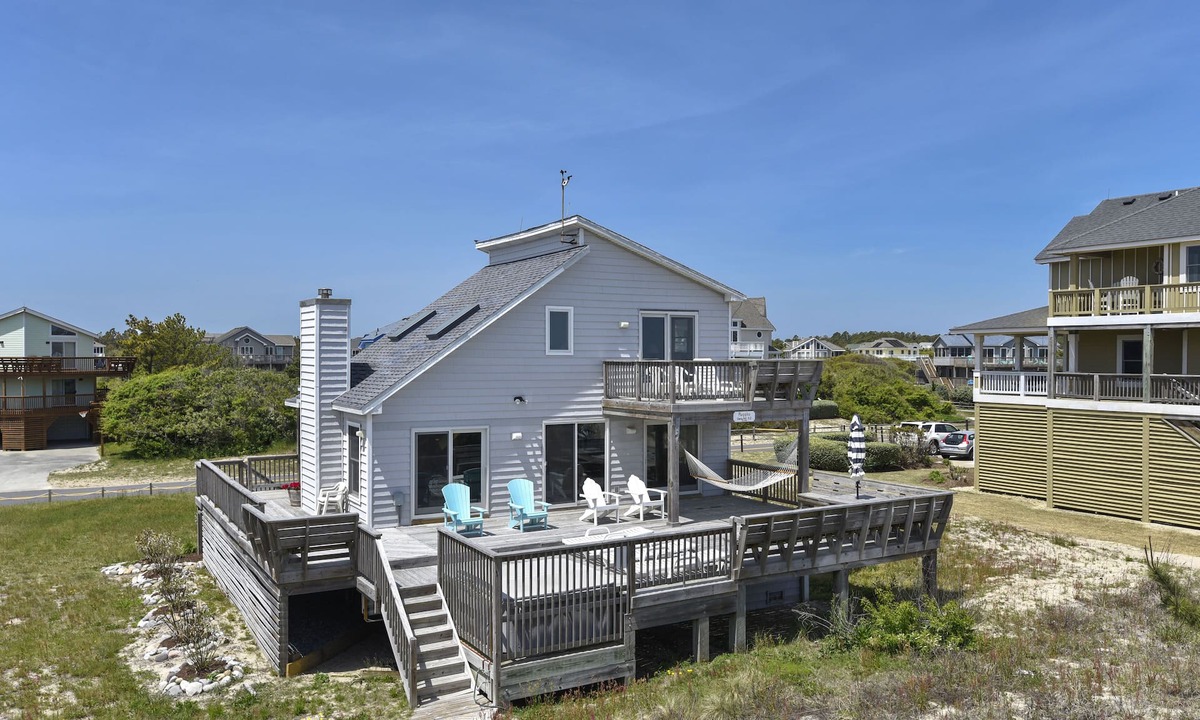 Whalehead Beach House | WH1019- Oceanfront Oasis! Featuring 3 BRs, Wifi, Ocean Views and Hot Tub!