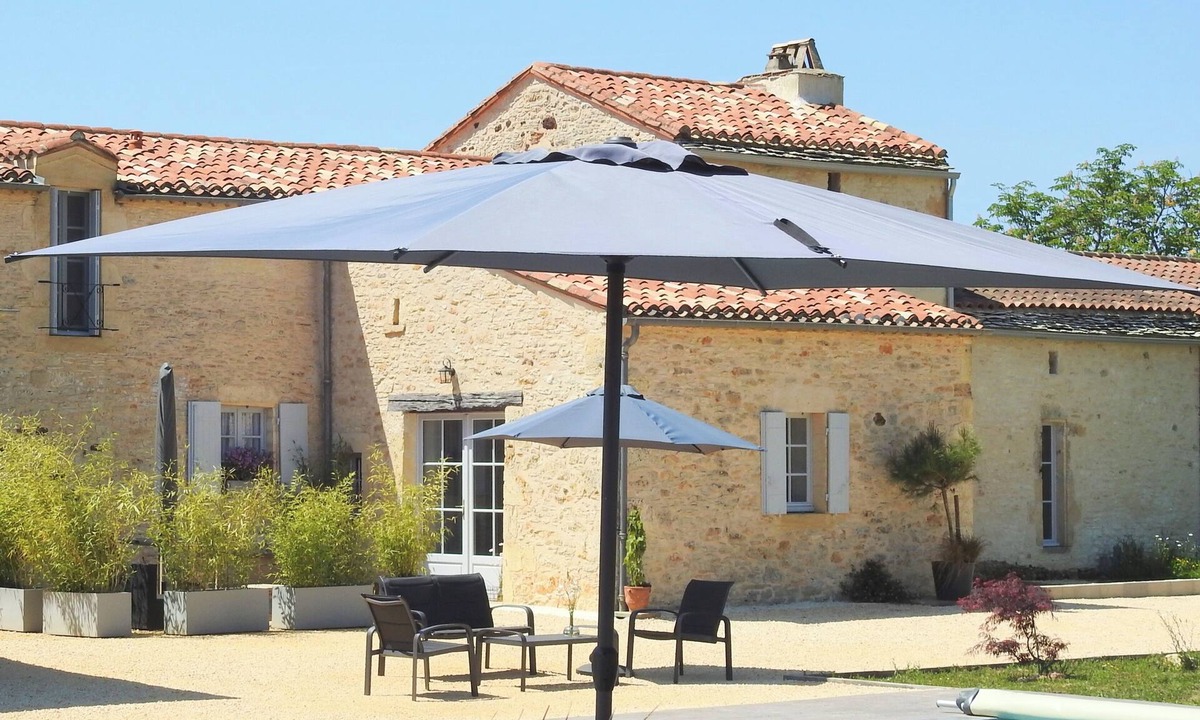 Blanquefort-sur-Briolance House | Where authenticity meets the comforts of today. Pet friendly!
