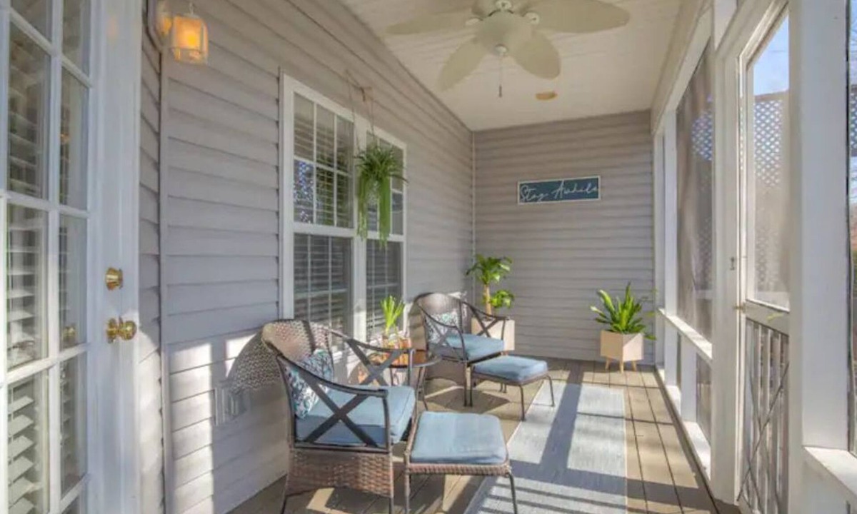 Five Forks House | Whimsical 4 bedroom house with a cozy backyard