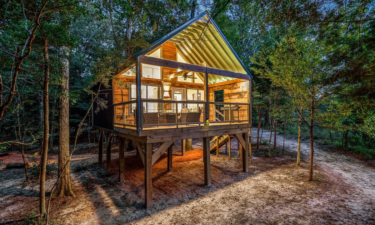 Petal House | Whiskey on the River