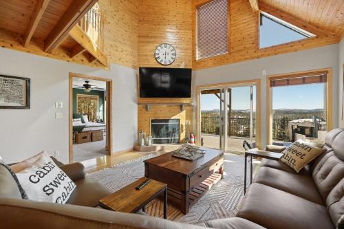 Deadwood House | Whiskey Ridge