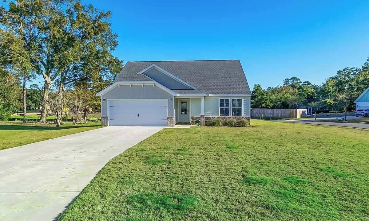 Gulf Hills House | Whispering Moss Haven