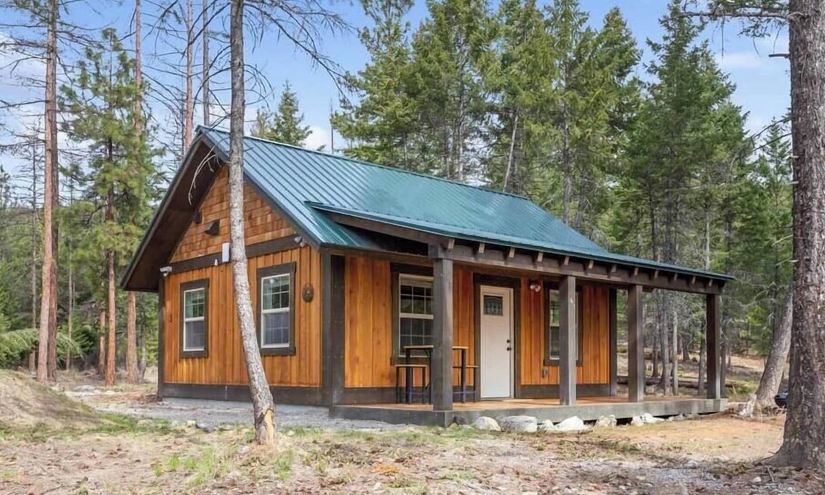 Lakeside House | Whispering Pines Cabin 3