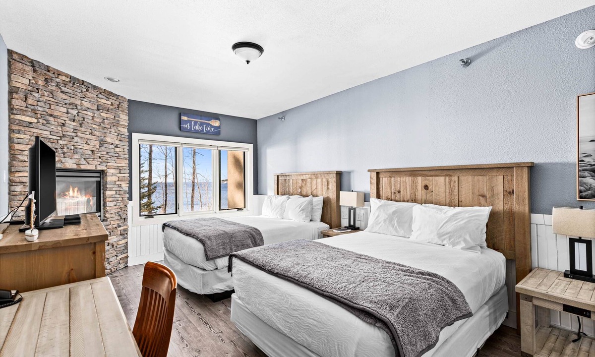 Two Harbors House | Whispering Pines Lake Views | 2 Queen Bed Studio