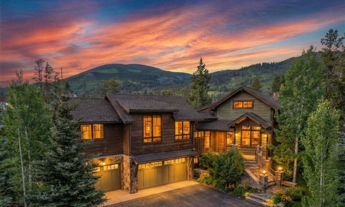 Keystone House | Whispering Pines🌲Luxury Keystone Retreat 🏔️ Hot Tub 🛁 Game Room ⛷️ 1 Mile to Lifts