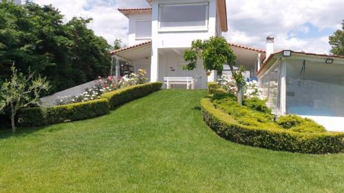 Alexandroupoli House | White and Blue