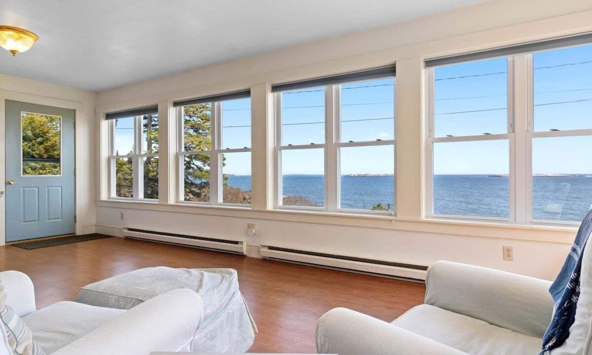 Port Clyde House | White Caps, oceanfront home in Port Clyde Maine