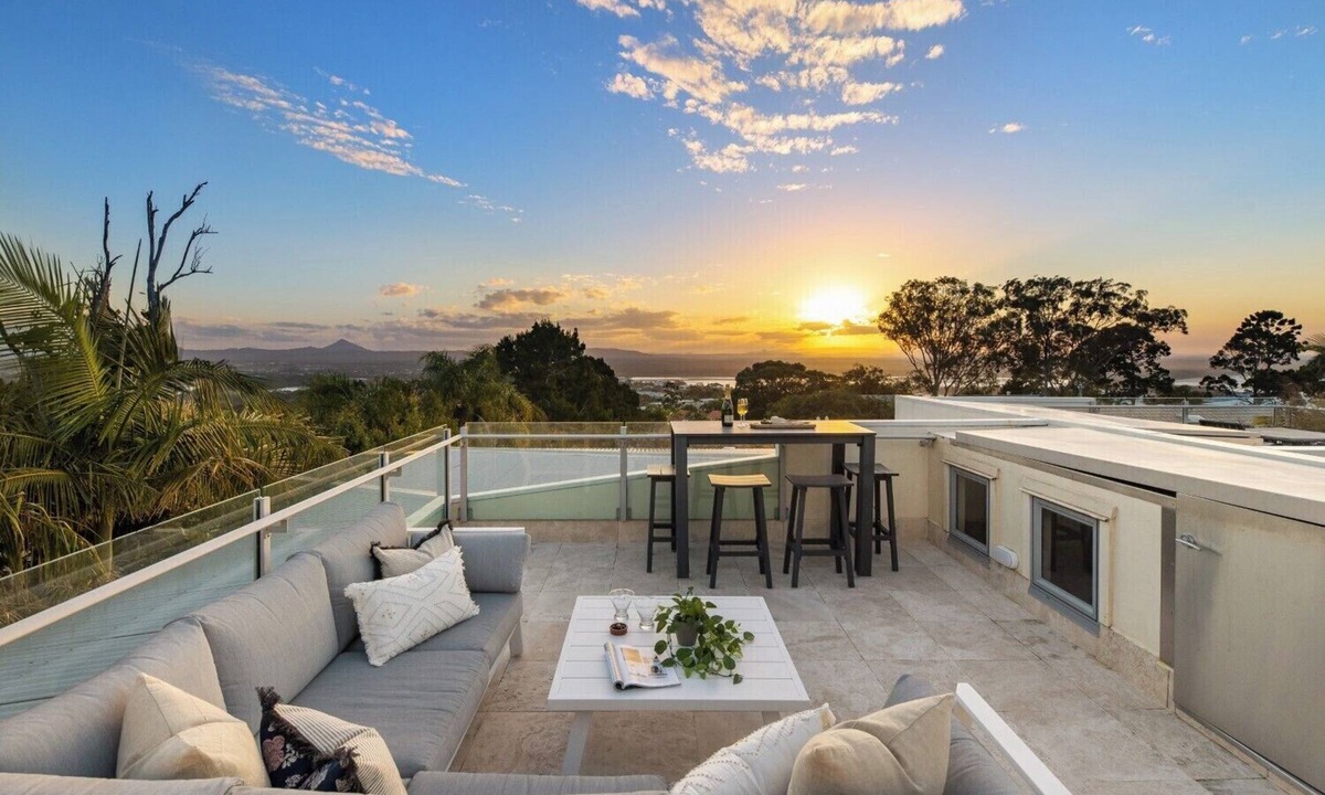 Noosa Heads House | White Cove Retreat, Noosa Heads