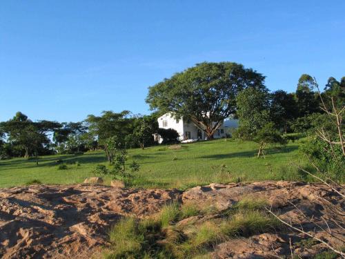 White River House | White House Lodge