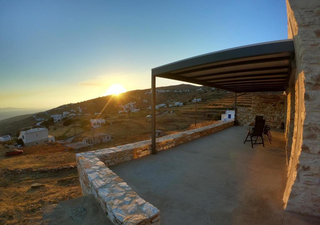 Tinos Town Villa | White Lotus Villa