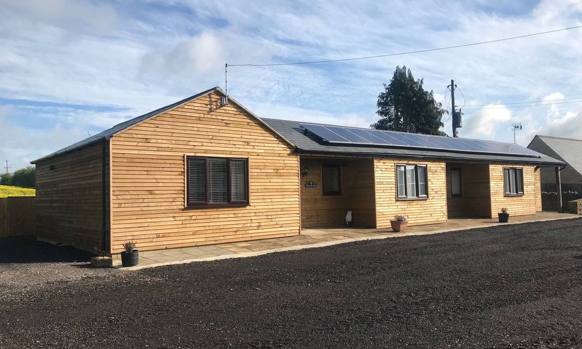 Carterton House | White Owl Barn - A custom built self-catering property with a beautiful view