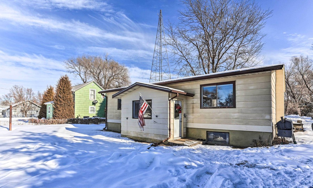 White River House | White River Home, Close to Hunting & Fishing!