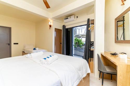 Ukulhas Apartment | White Sand Maldives
