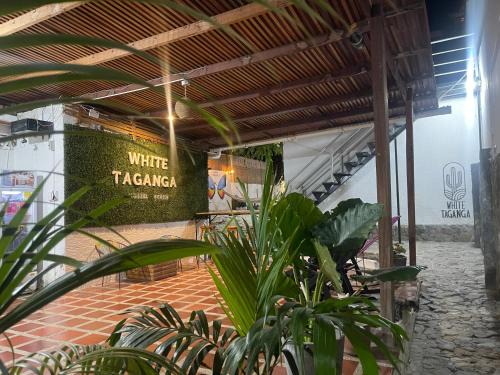 Taganga House | White Taganga Beach