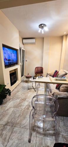 Thessaloniki City Centre Apartment | White tower central apartment