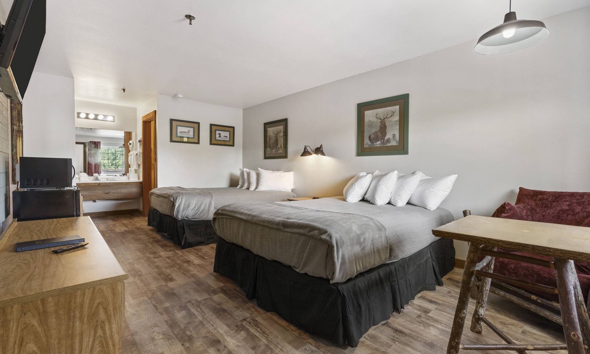 Indian Point Hotel | White Wing Lodge