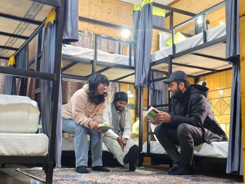 Nishat-Shalimar Hostel | Whostels Srinagar