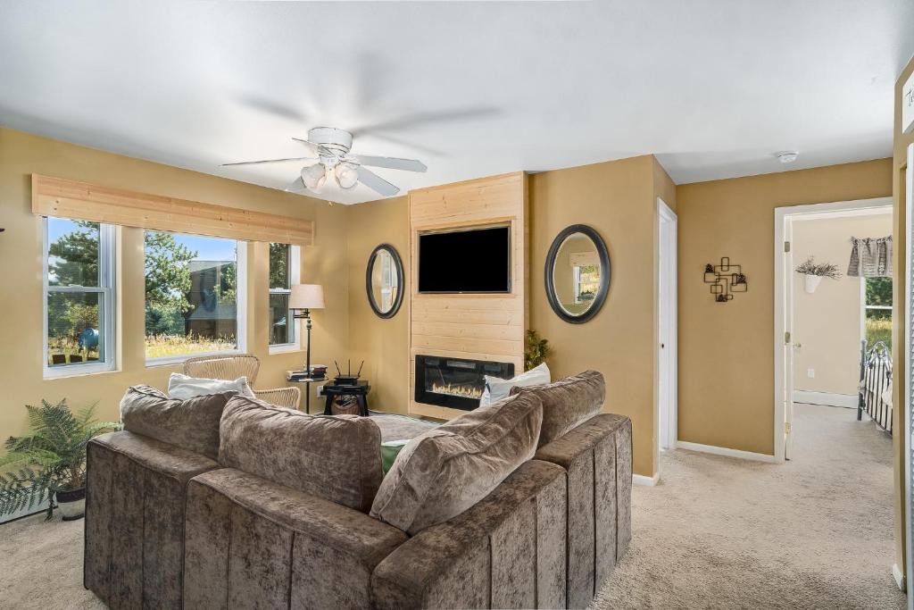 Estes Park House | Wild Flower - EV #3197