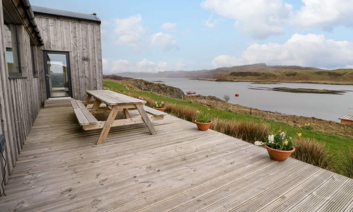 Isle of Luing Cabin | WildLuing, Cullipool, Isle Of Luing