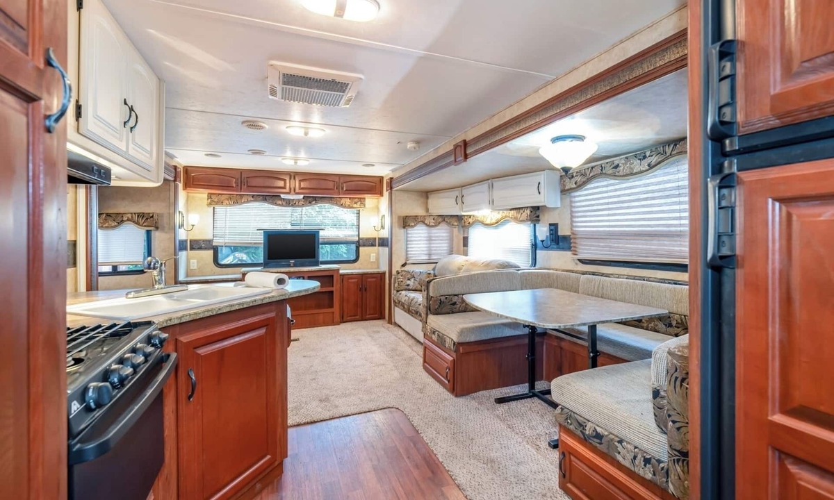 Miller Beach Cottage | Wildwood Camper: Grill, Firepit & Pets OK