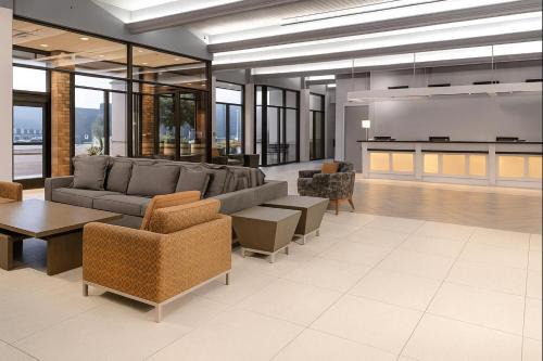 Countryside Hotel | William Tell Hotel MOD Collection by Sonesta