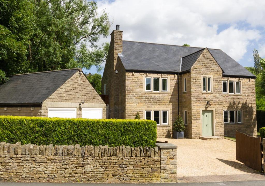 Padfield House | Willow Brook